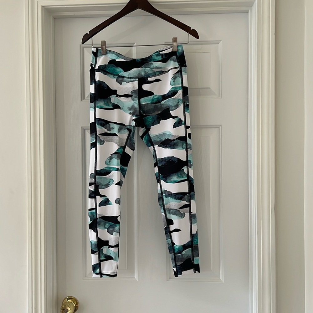 Layers 7/8 leggings
